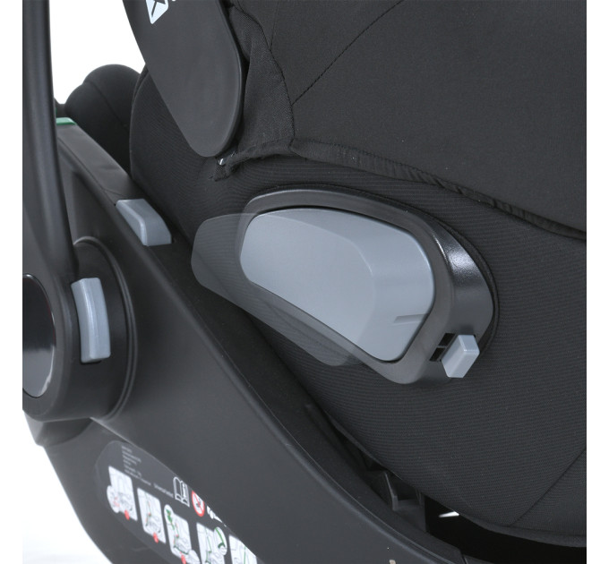 Автокрісло дитяче ME 1110 i-FIX Jet Black